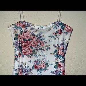 SOLD!!! Floral 🌺💐🌸 Forever 21 Bodycon Mini Dress